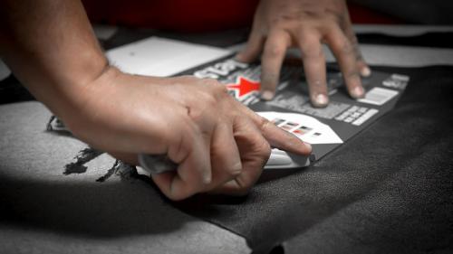 Leather-Cutting-Department-10