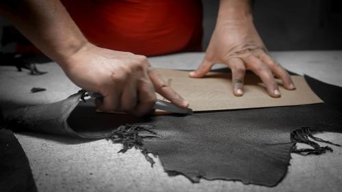 Leather-Cutting-Department-11
