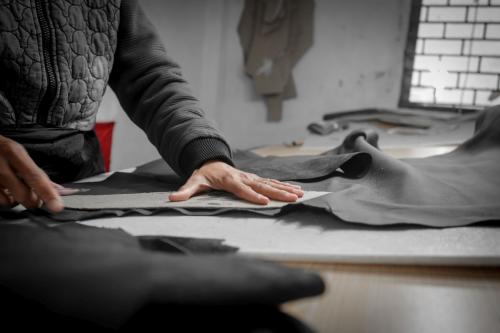 Leather-Cutting-Department-8